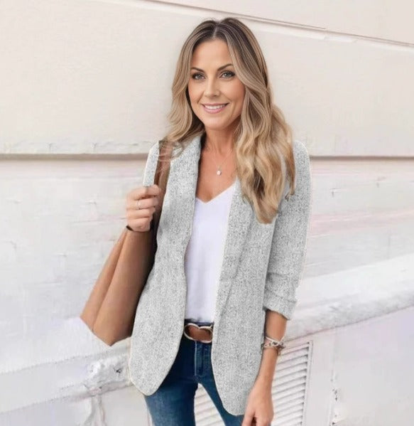 Arina | Elegancki dwuczęściowy damski garnitur marynarski 7