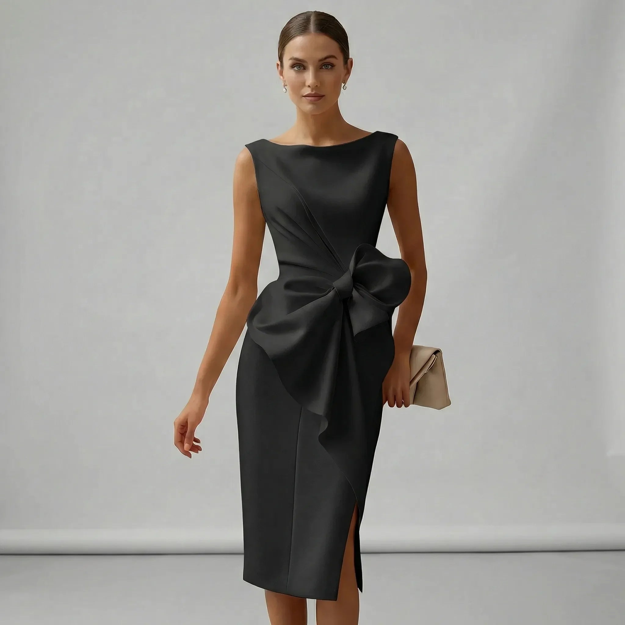 Czarna Sukienka Koktajlowa Midi Bez Rękawów z Kokardą, Elegancka Sukienka na Wesele i Przyjęcia 7