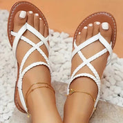 Damskie plecione buty na płaskiej podeszwie - eleganckie i wygodne na wiosnę 0