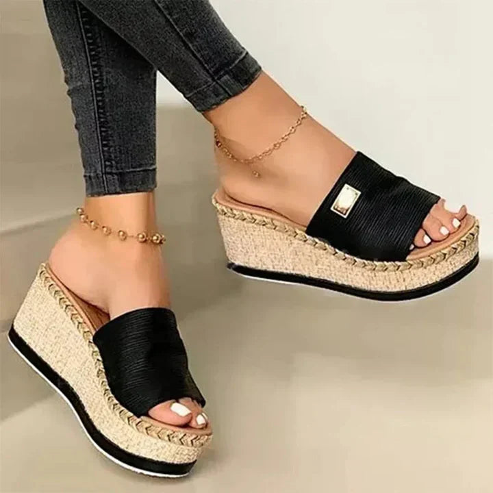 Damskie sandały na koturnie espadryle - eleganckie i wygodne na lato 0