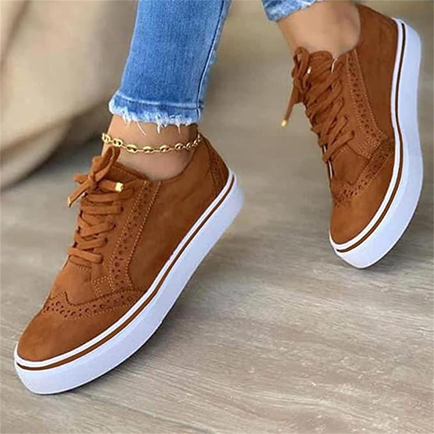 Damskie sneakersy na platformie Felicja - komfortowe i stylowe obuwie codzienne 1