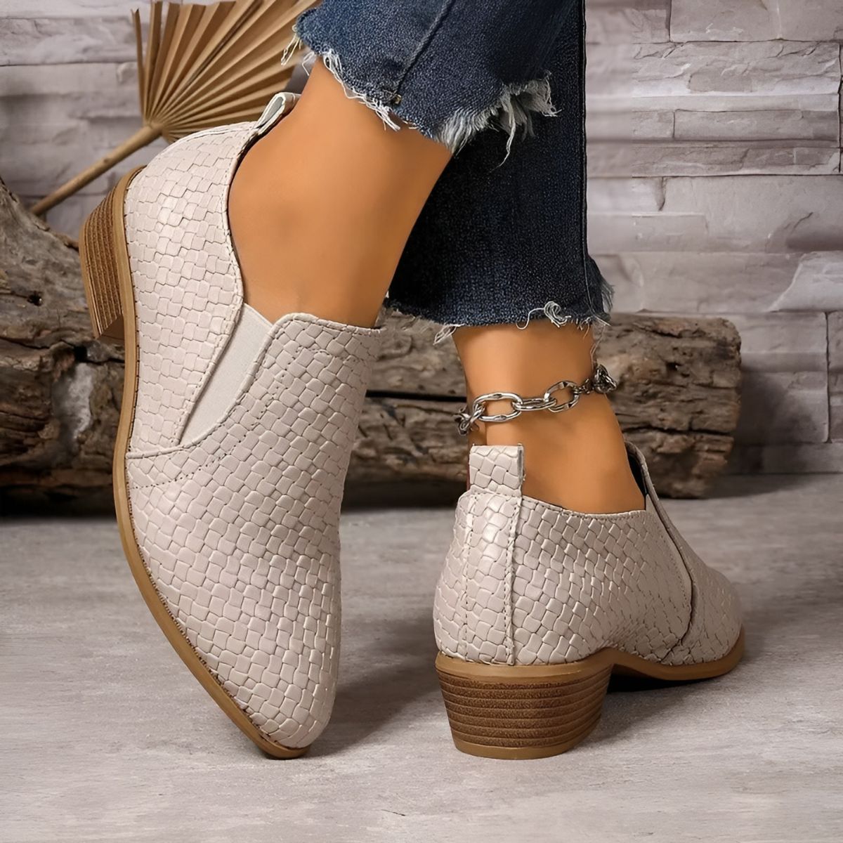 Eleganckie wsuwane buty damskie na obcasie - komfort i styl 7