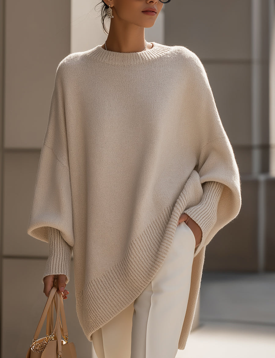 Oversize'owy sweter z asymetrycznym dołem dla kobiet 0