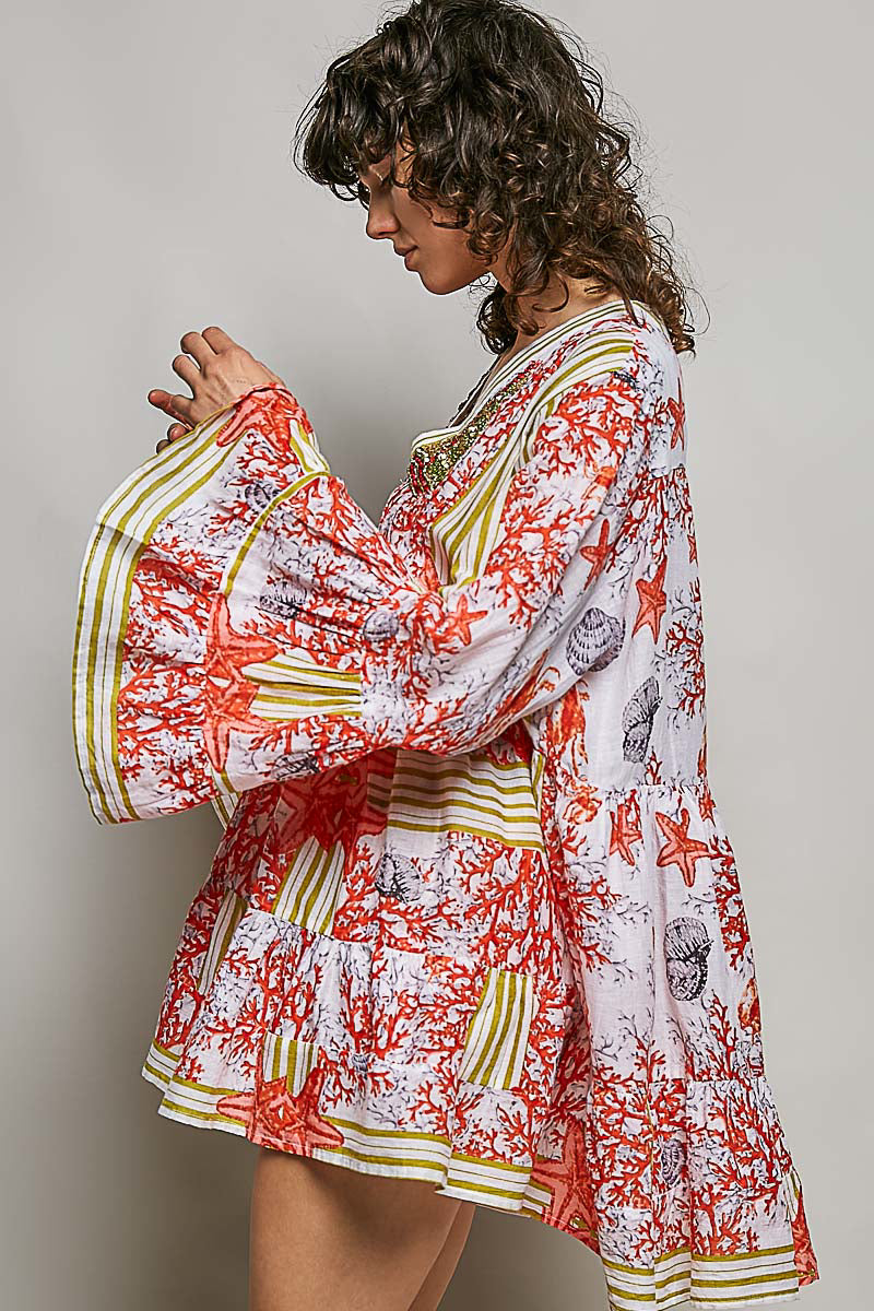 Sukienka mini w kwiaty z długim rękawem - boho styl na lato 2