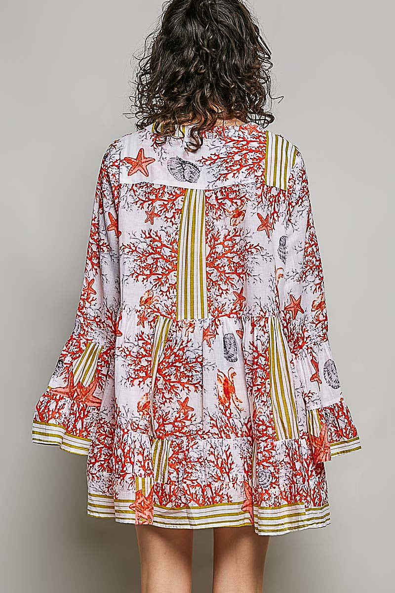 Sukienka mini w kwiaty z długim rękawem - boho styl na lato 3
