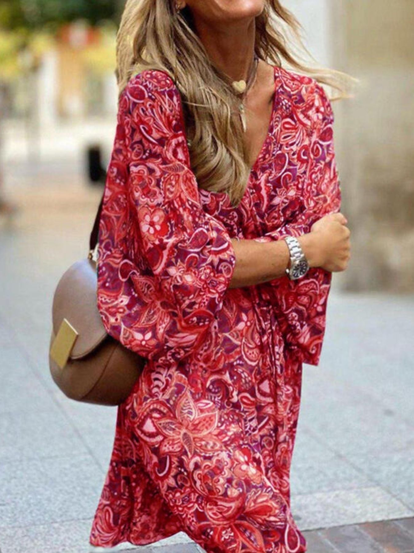 Sukienka mini z bufiastymi rękawami w stylu paisley na lato 7