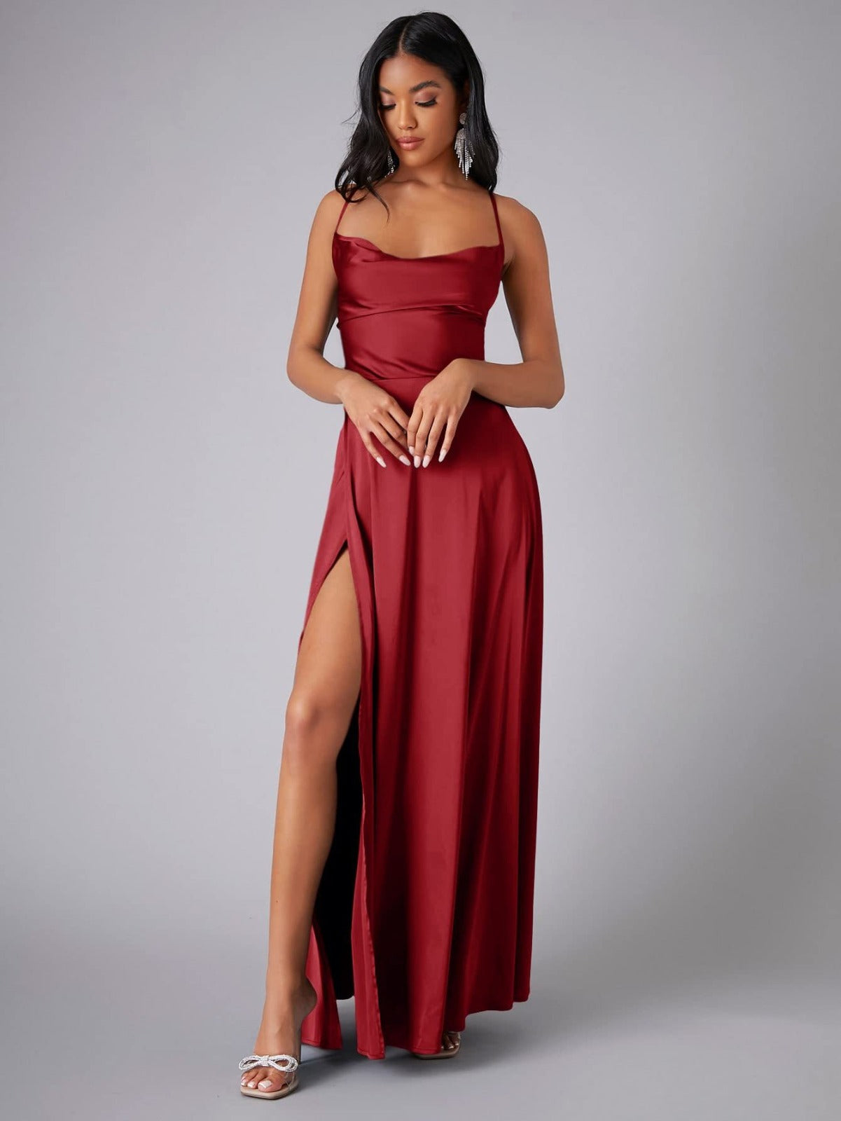 Sukienka Maxi Bez Rękawów Z Rozcięciem Na Lato - Stylowa Sukienka Maxi Na Wesele I Letnie Przyjęcia